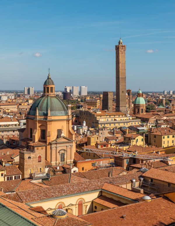 11 Best Day Trips from Bologna (by Train + Car) - Global Viewpoint