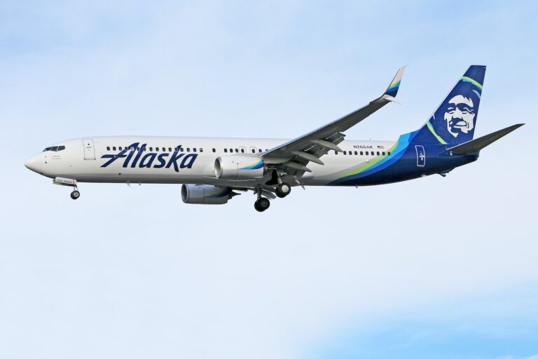 7-best-airlines-to-fly-to-alaska-global-viewpoint