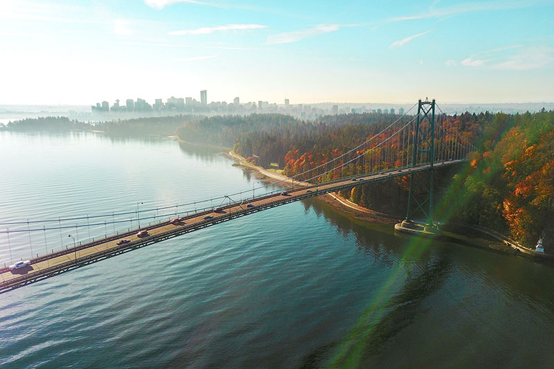 Vancouver's link between city and nature: the iconic Lions Gate Bridge.