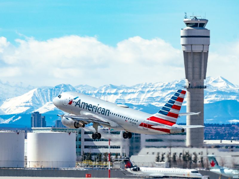 American Airlines' combination of convenience and comfort positions it as one of the top choices for traveling from the US to Rome.