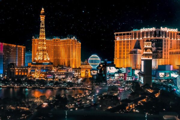 The 10 Top Airlines to Fly to Las Vegas (2025) - Global Viewpoint