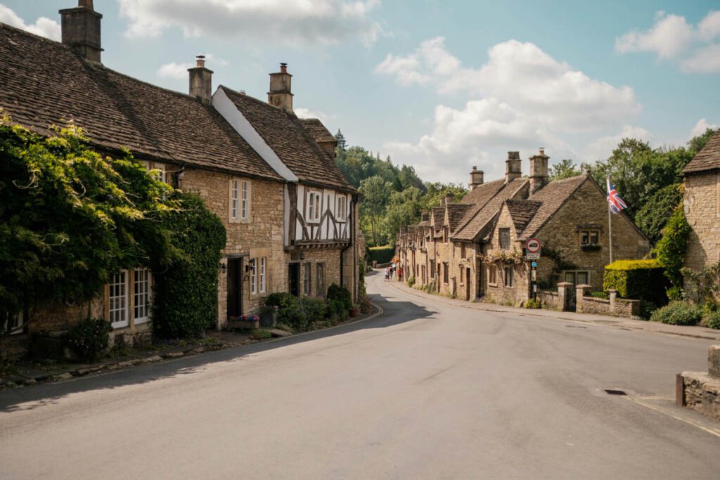 12 Most Beautiful Places in the English Countryside (Dreamy Locations)