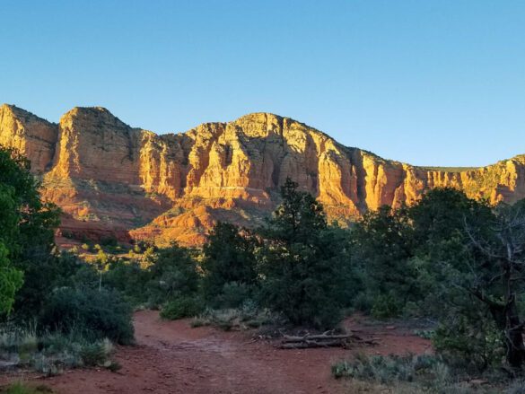 Top 7 Retreats in Sedona, AZ (Wellness, Spiritual, & More)